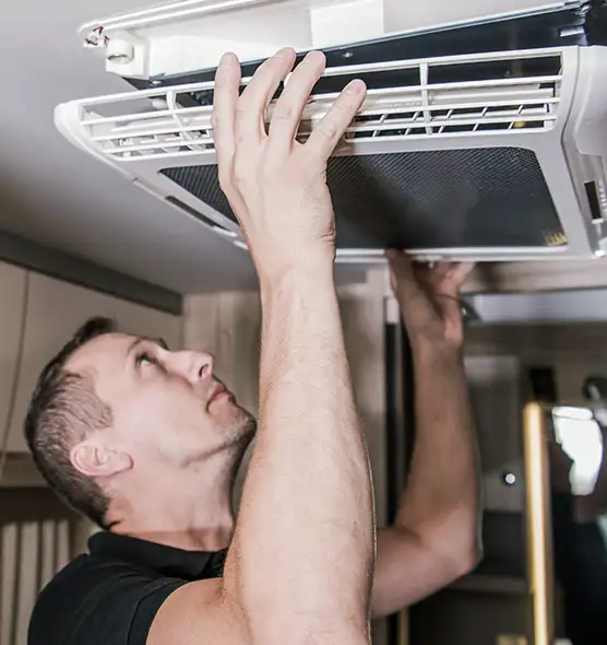  Professional Licensed And Insured Cleaners in Janesville, WI